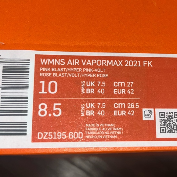 Pink Nike Air Vapormax 2021 FX - Picture 6 of 6